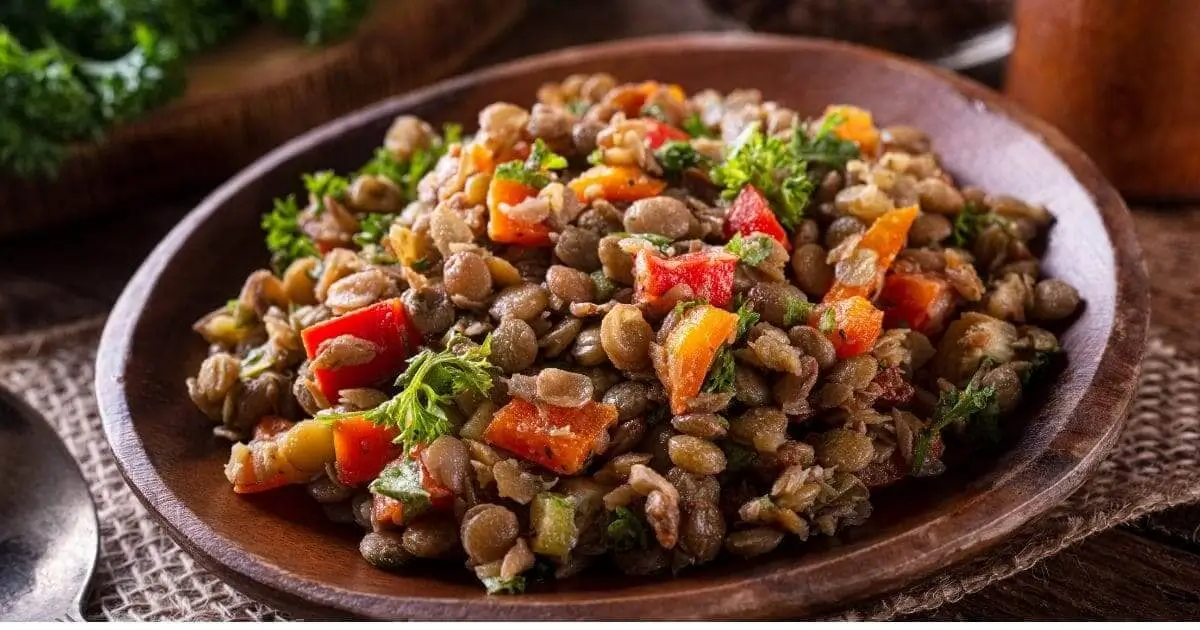 Saladas-de-Lentilha-As-10-Mais-Gostosas-e-Nutritivas